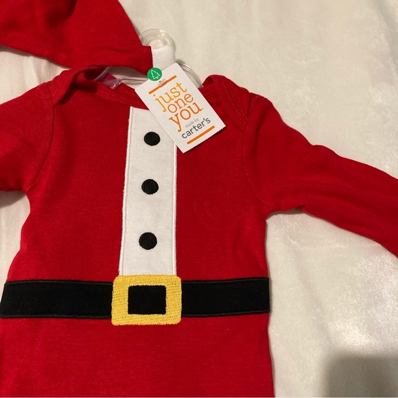 CARTERS NWT NEWBORN SANTA SET SNAP BOTTOM ONSIE - Picture 4 of 6